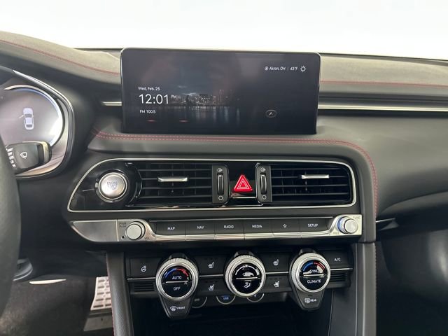 Used 2023 Genesis G70 2.0T w/ Sport Prestige Package image 21