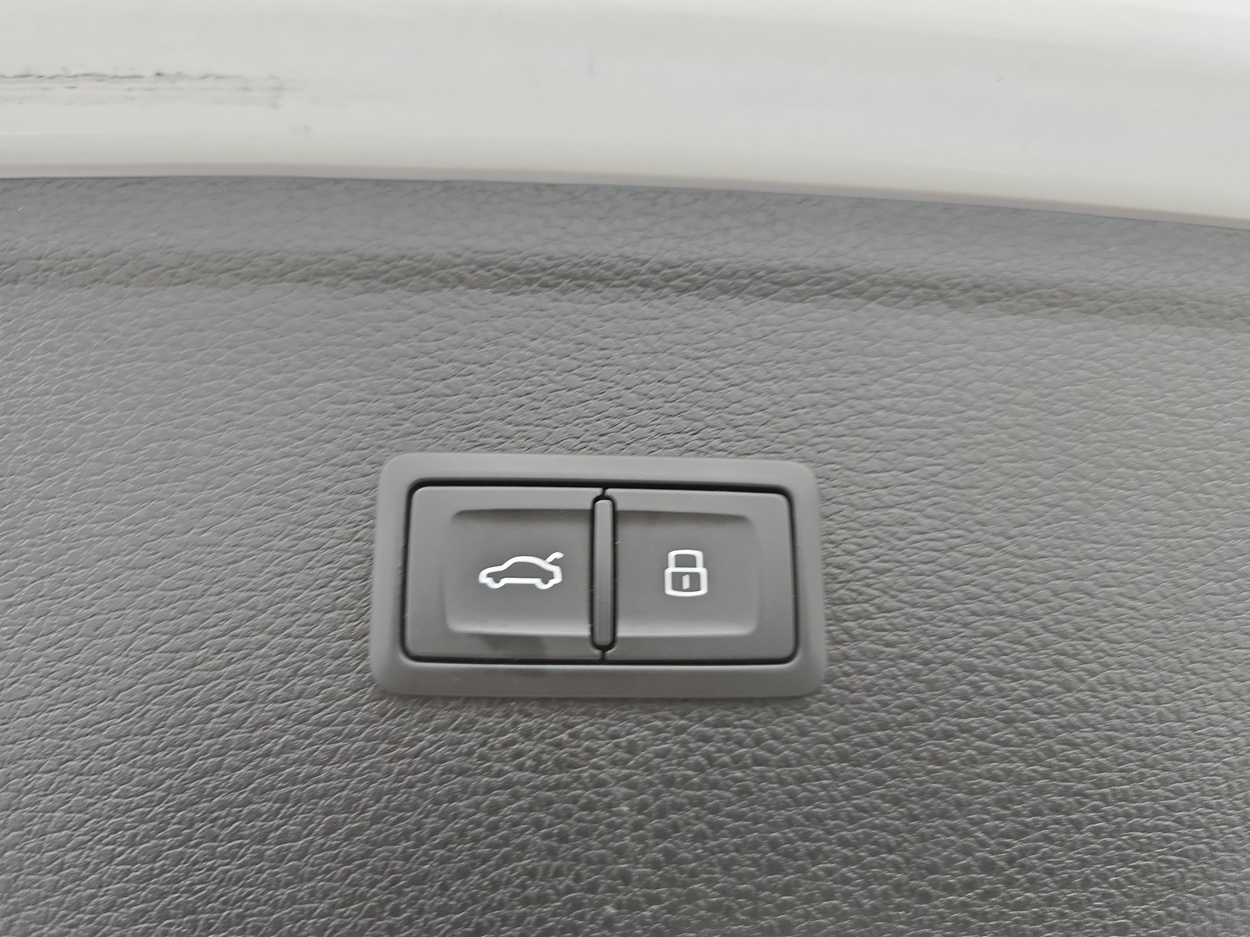 Used 2022 Audi Q5 2.0T Premium Plus AWD/4WD image 13