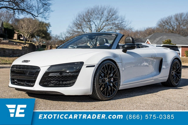 Used 2015 Audi R8 V8 w/ Full Leather Package image 1