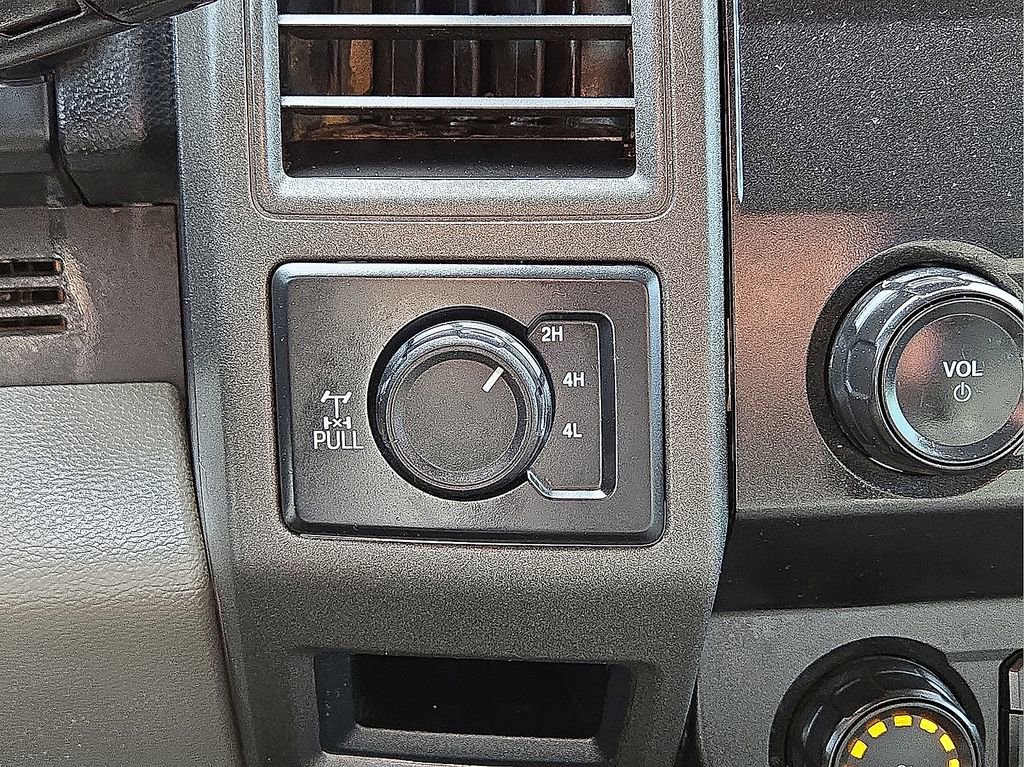 Used 2021 Ford F250 XL w/ STX Appearance Package image 26