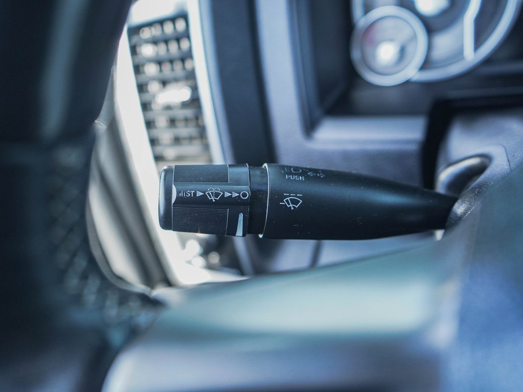 Used 2015 RAM 3500 Laramie Longhorn image 17