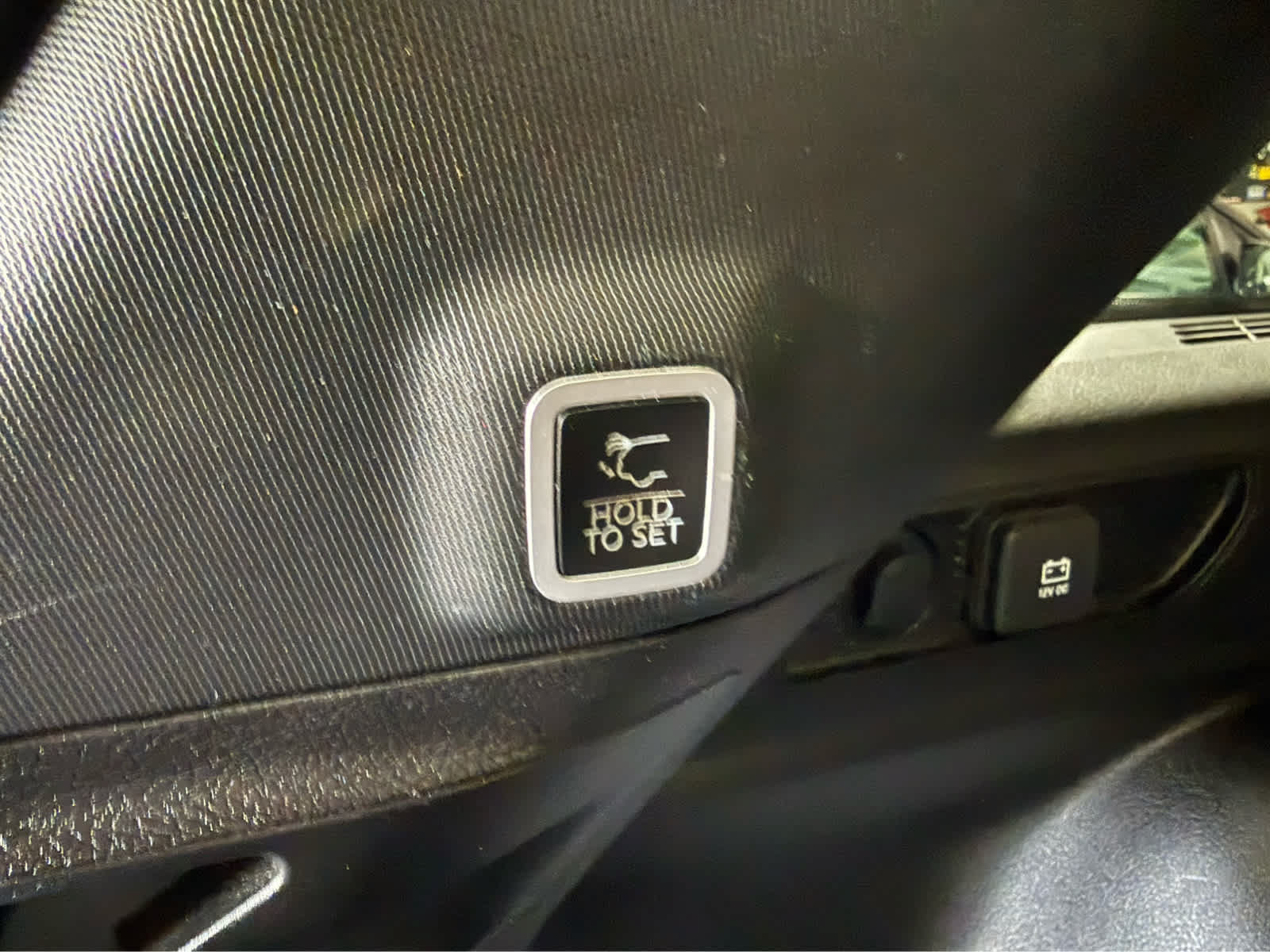 Used 2023 Jeep Grand Cherokee Altitude AWD/4WD image 25