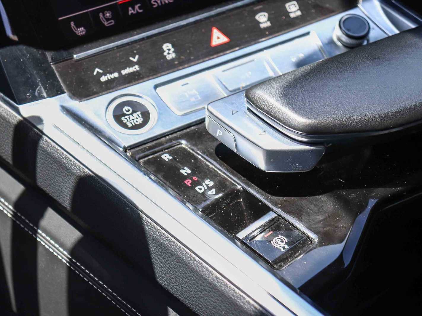 Used 2024 Audi Q8 e-tron Prestige w/ Prestige Package AWD/4WD image 19