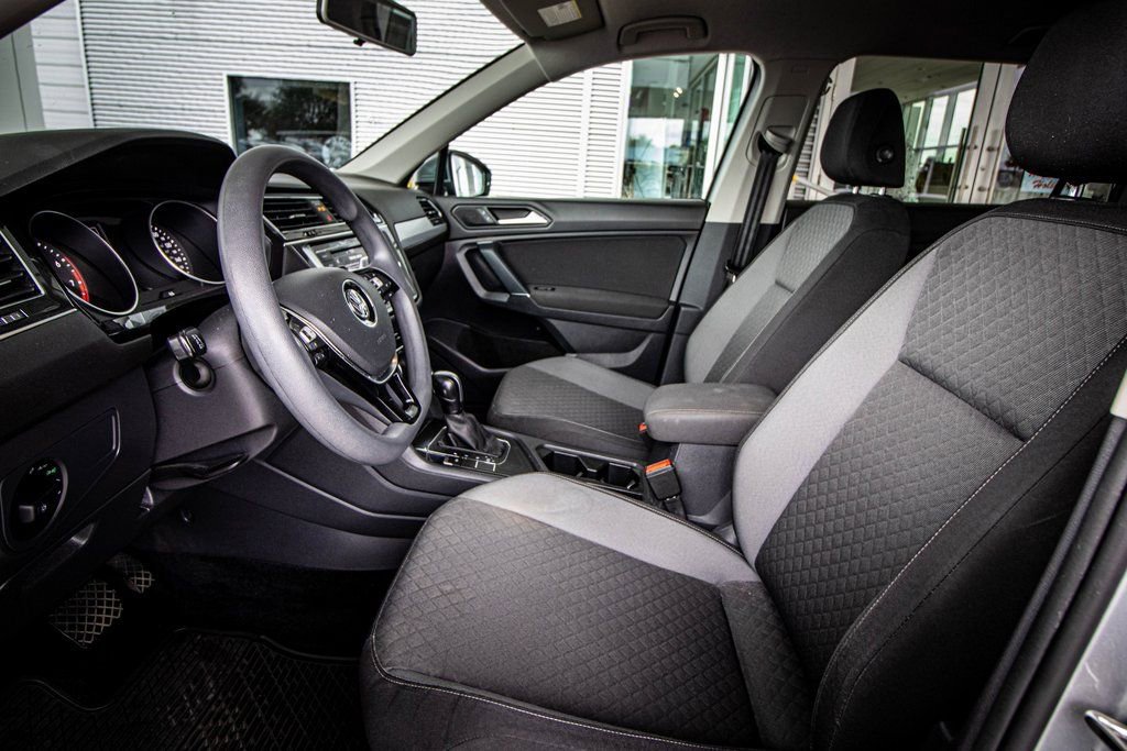 Certified 2020 Volkswagen Tiguan S image 25