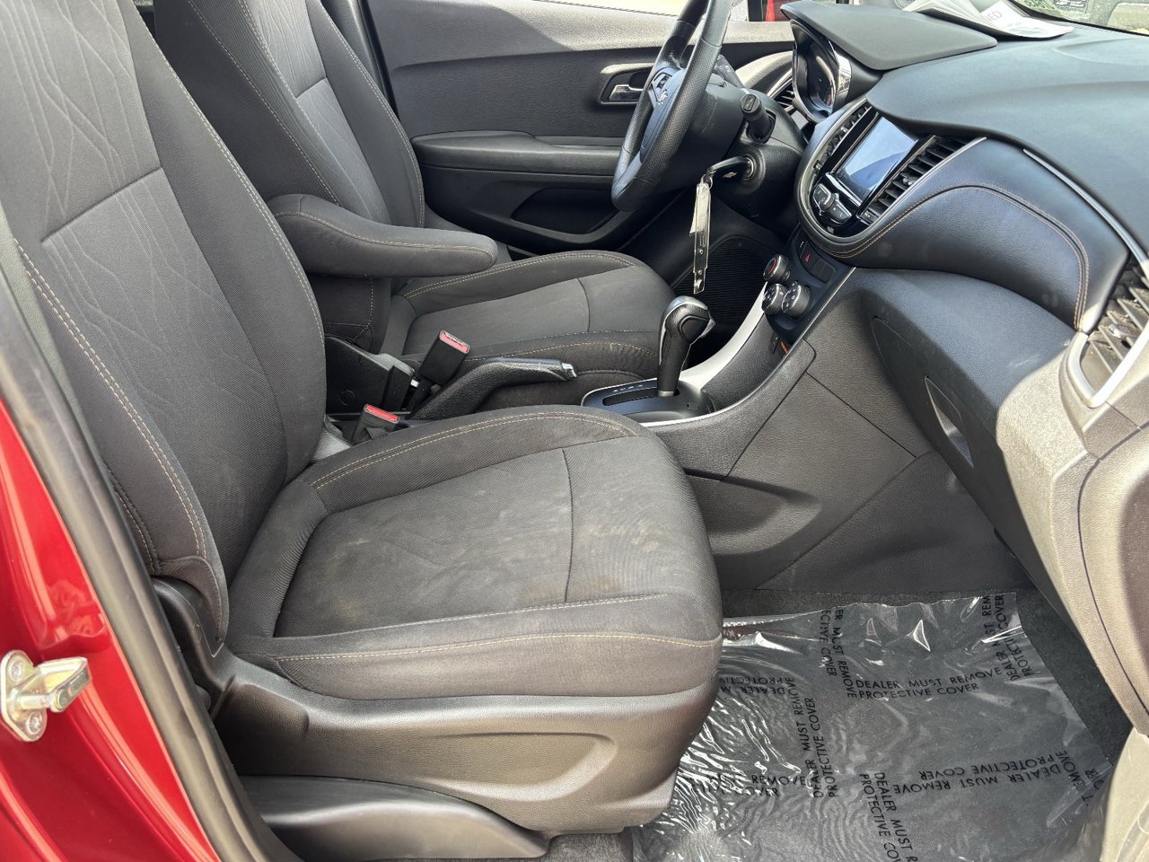 Used 2020 Chevrolet Trax LT FWD image 9