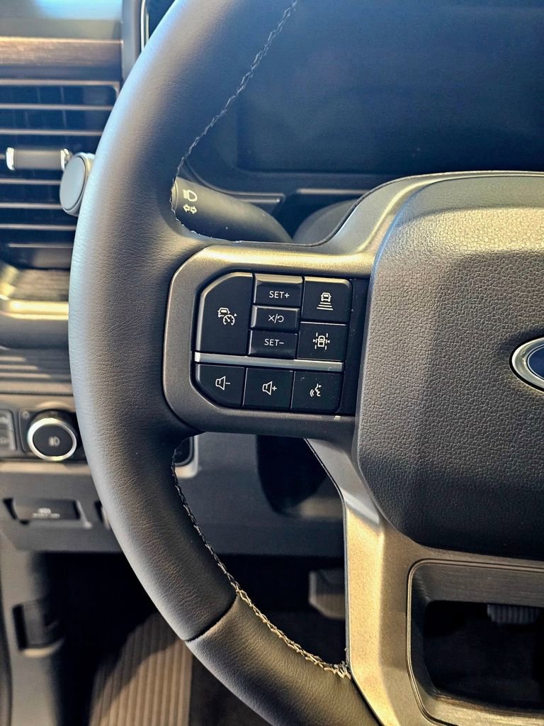 New 2026 Ford F350 Lariat w/ Tremor Off-Road Package image 16