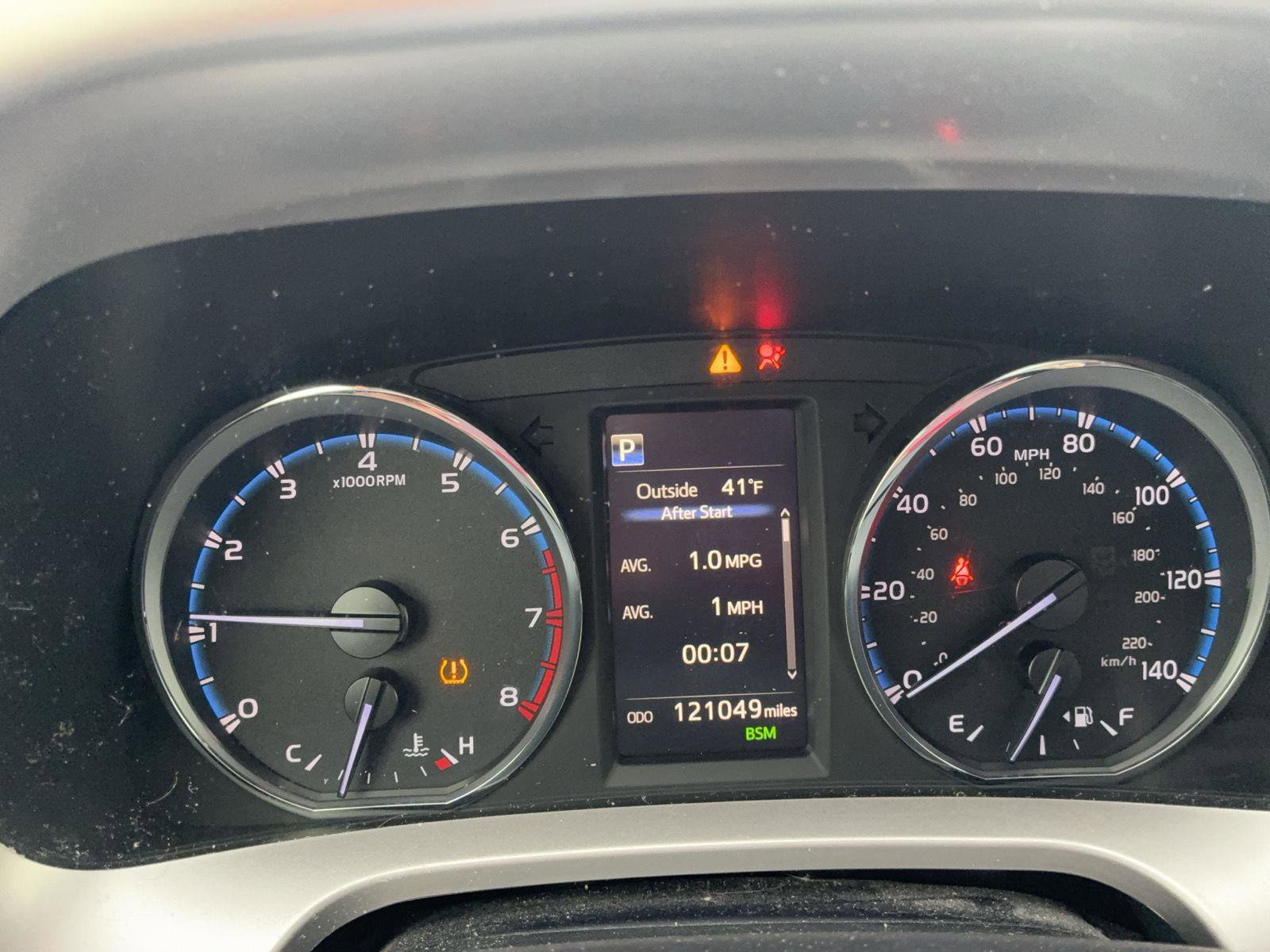 Used 2018 Toyota RAV4 Limited image 22