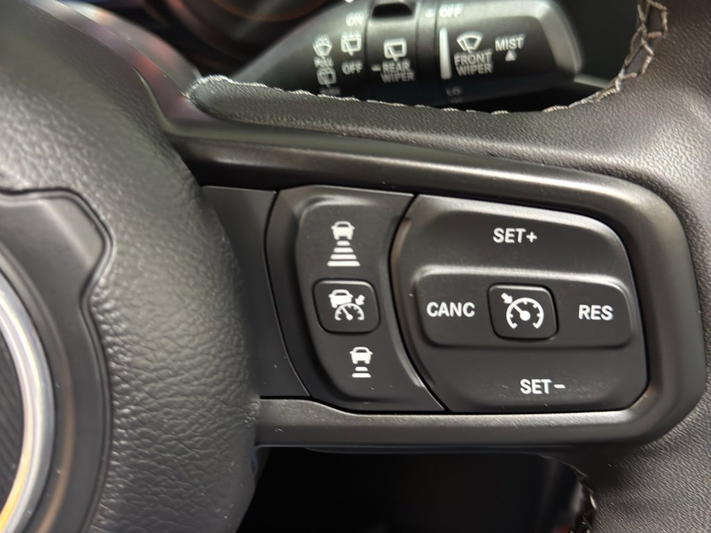 Used 2025 Jeep Wrangler Unlimited Rubicon w/ XTREMEE 35" Tire Package image 25