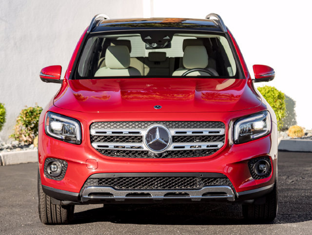 Used 2021 Mercedes-Benz GLB 250 4MATIC image 3