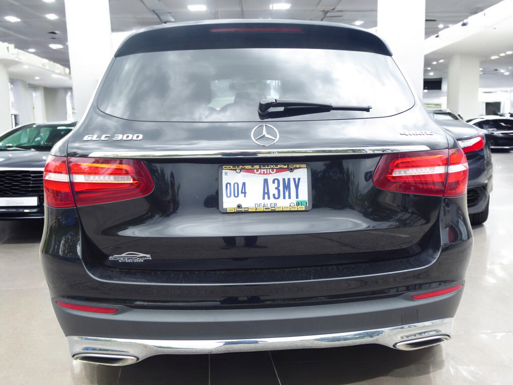 Used 2019 Mercedes-Benz GLC 300 4MATIC w/ Premium Package image 8