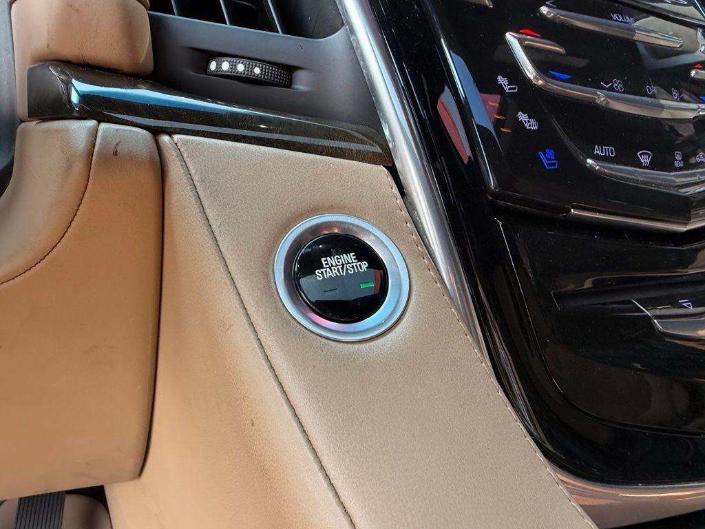 Used 2019 Cadillac Escalade ESV Platinum AWD/4WD image 25