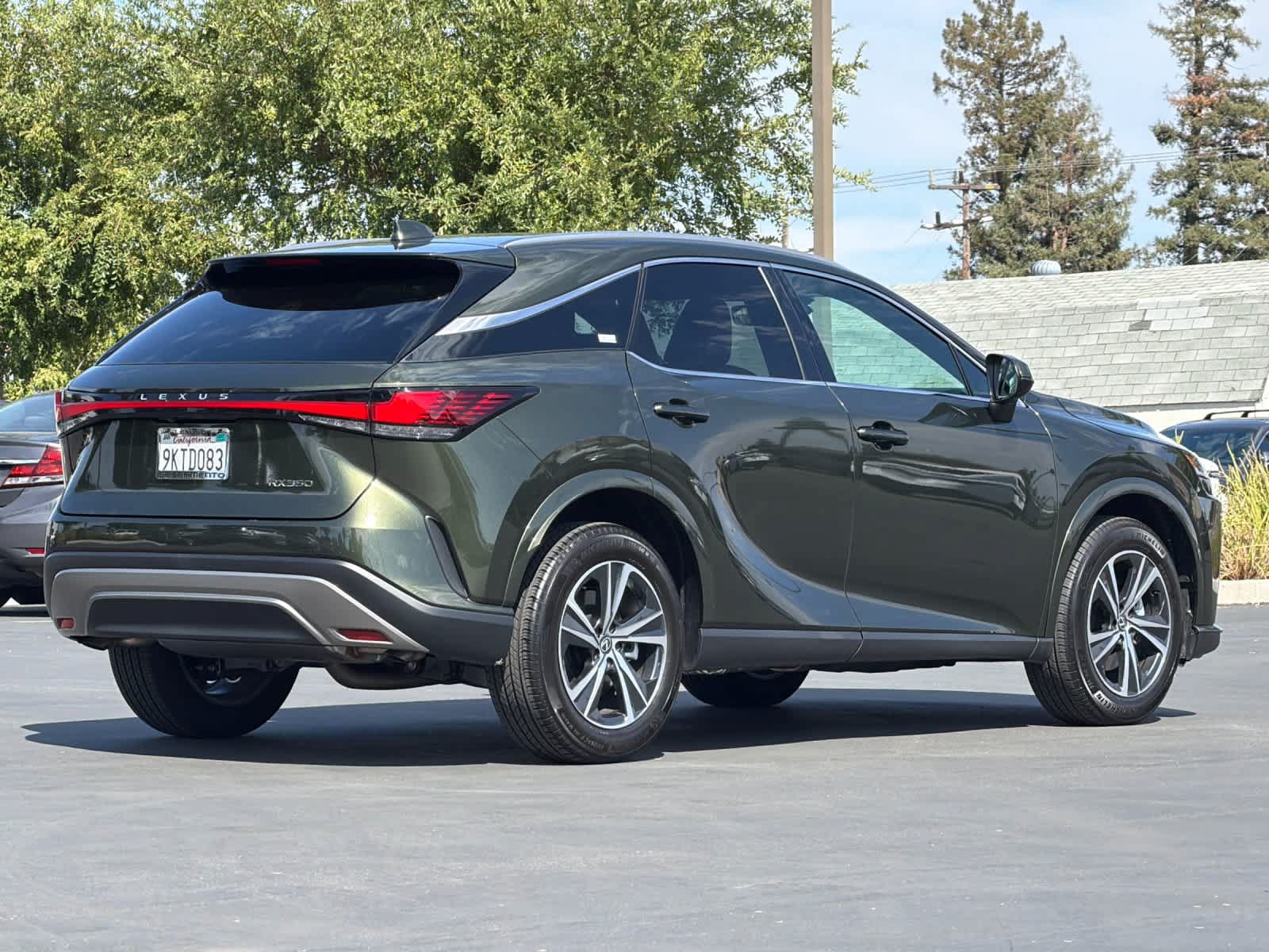 Certified 2024 Lexus RX 350 FWD w/ Technology Package image 2