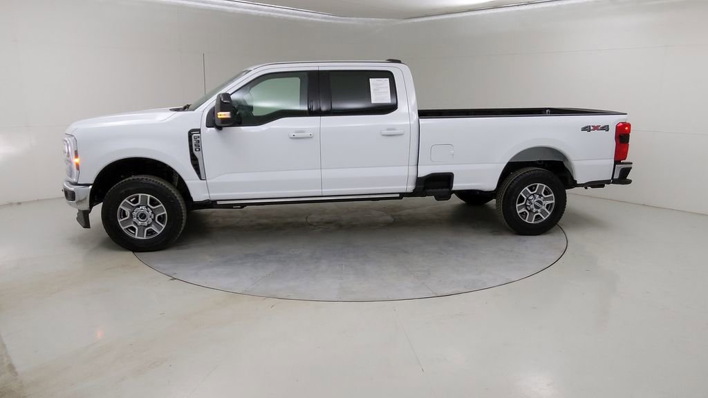 Used 2024 Ford F350 Lariat w/ Lariat Ultimate Package image 18