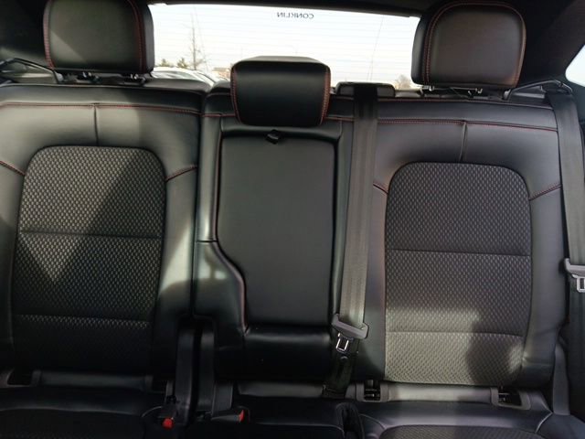 Used 2025 Ford Escape ST-Line image 29