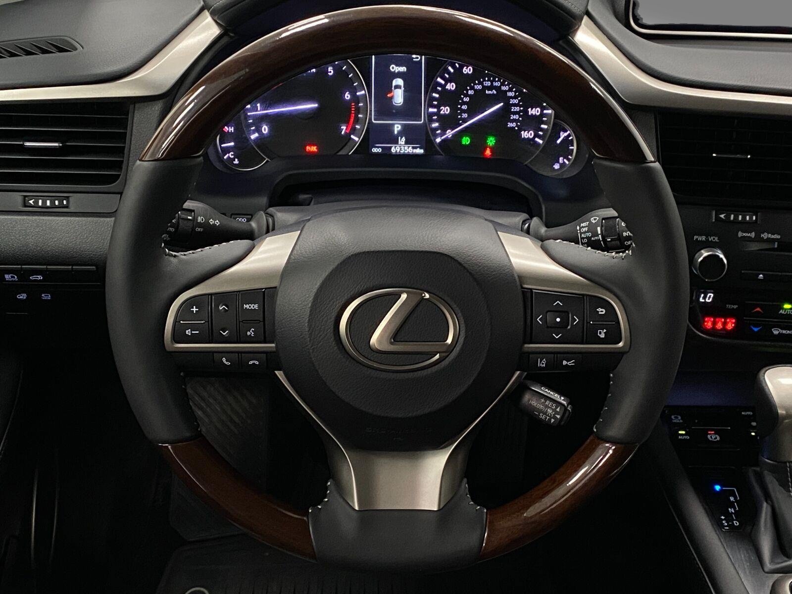 Used 2019 Lexus RX 350 AWD w/ Navigation Package image 16
