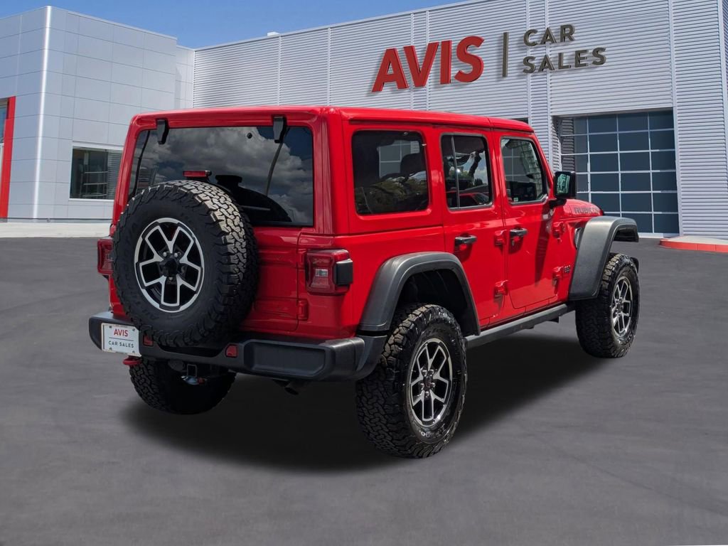 Used 2025 Jeep Wrangler Unlimited Rubicon AWD/4WD image 6