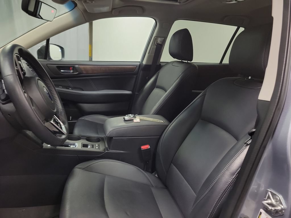 Used 2018 Subaru Outback 3.6R Limited AWD/4WD image 18