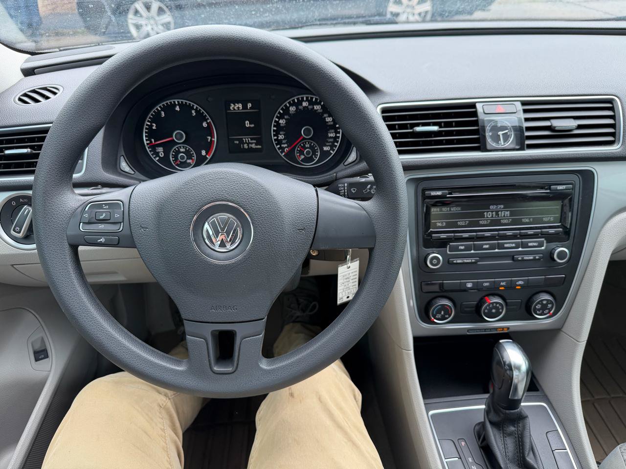 Used 2013 Volkswagen Passat 2.5 S FWD image 22