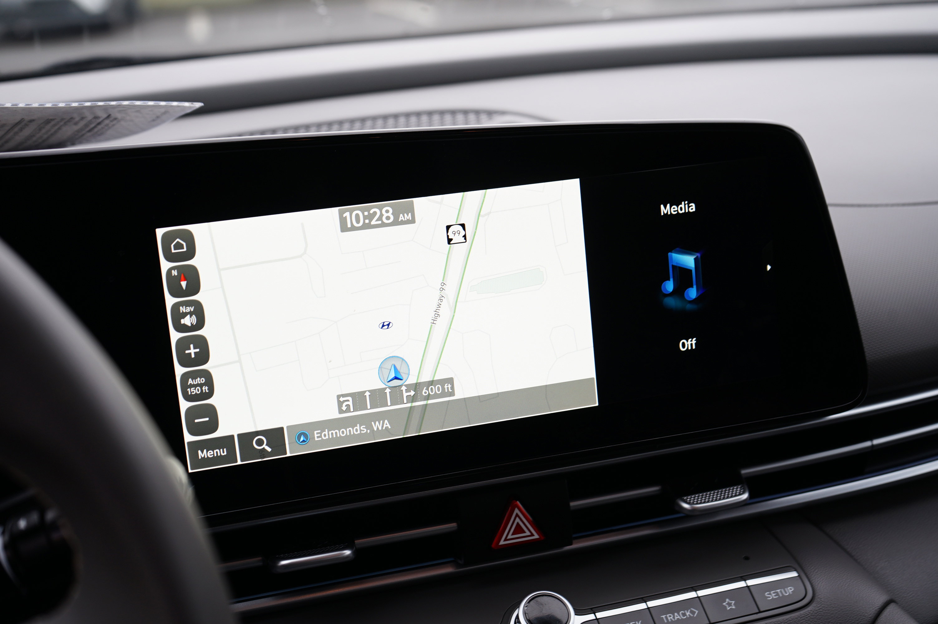 Used 2025 Hyundai Elantra SEL image 28