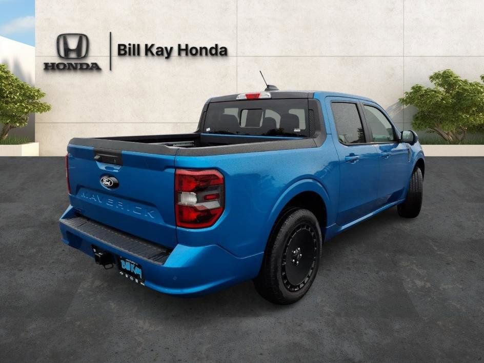 Used 2025 Ford Maverick Lobo AWD/4WD image 3