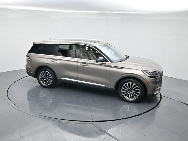Used 2020 Lincoln Aviator Reserve w/ Equipment Group 201A image 42