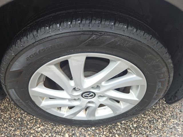 Used 2013 MAZDA MAZDA3 i Touring image 9