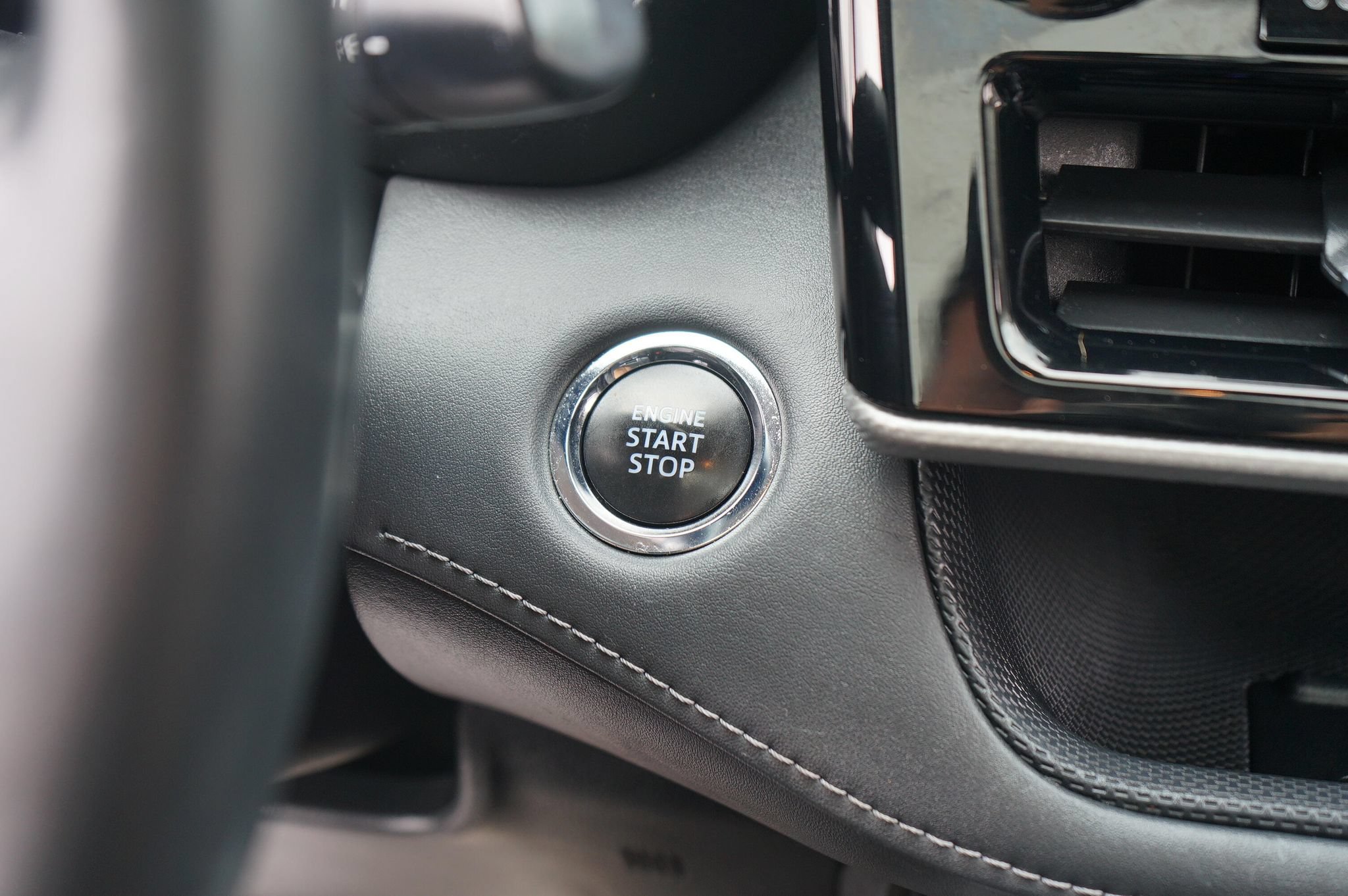 Used 2022 Toyota Highlander Platinum AWD/4WD image 19