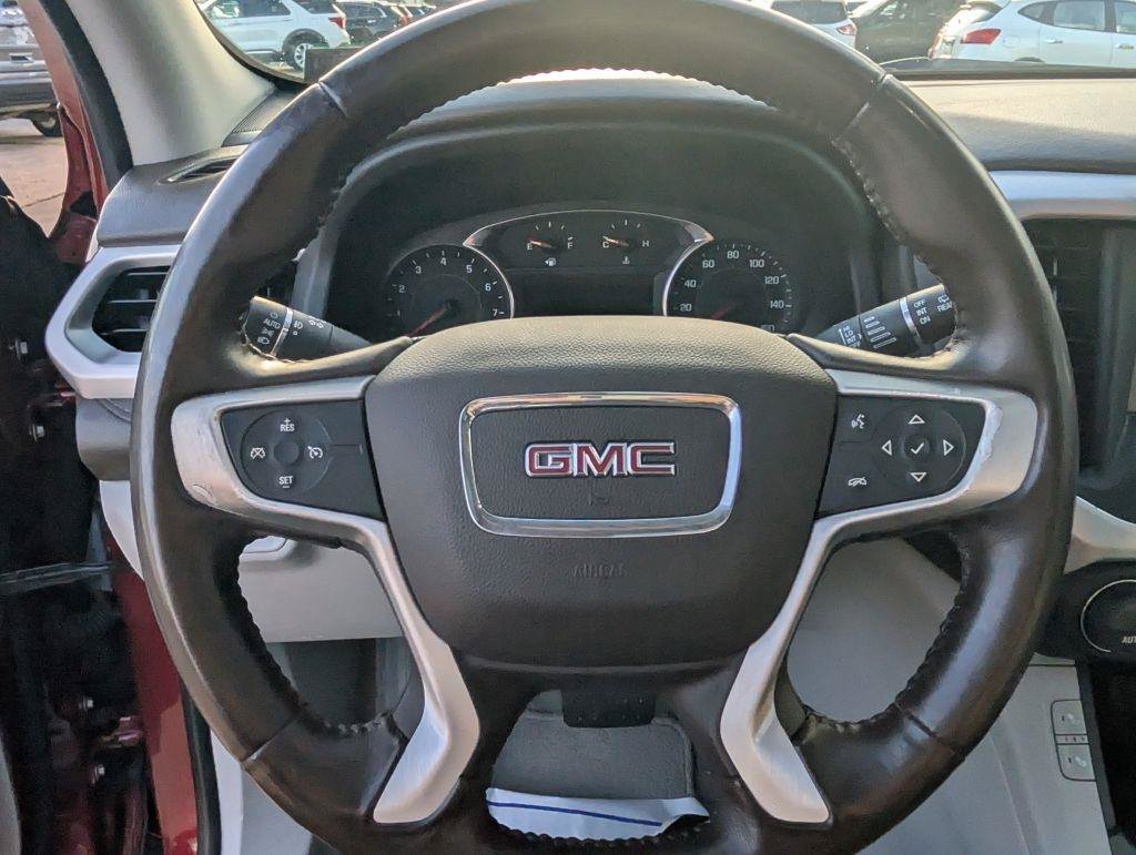 Used 2017 GMC Acadia SLT AWD/4WD image 22