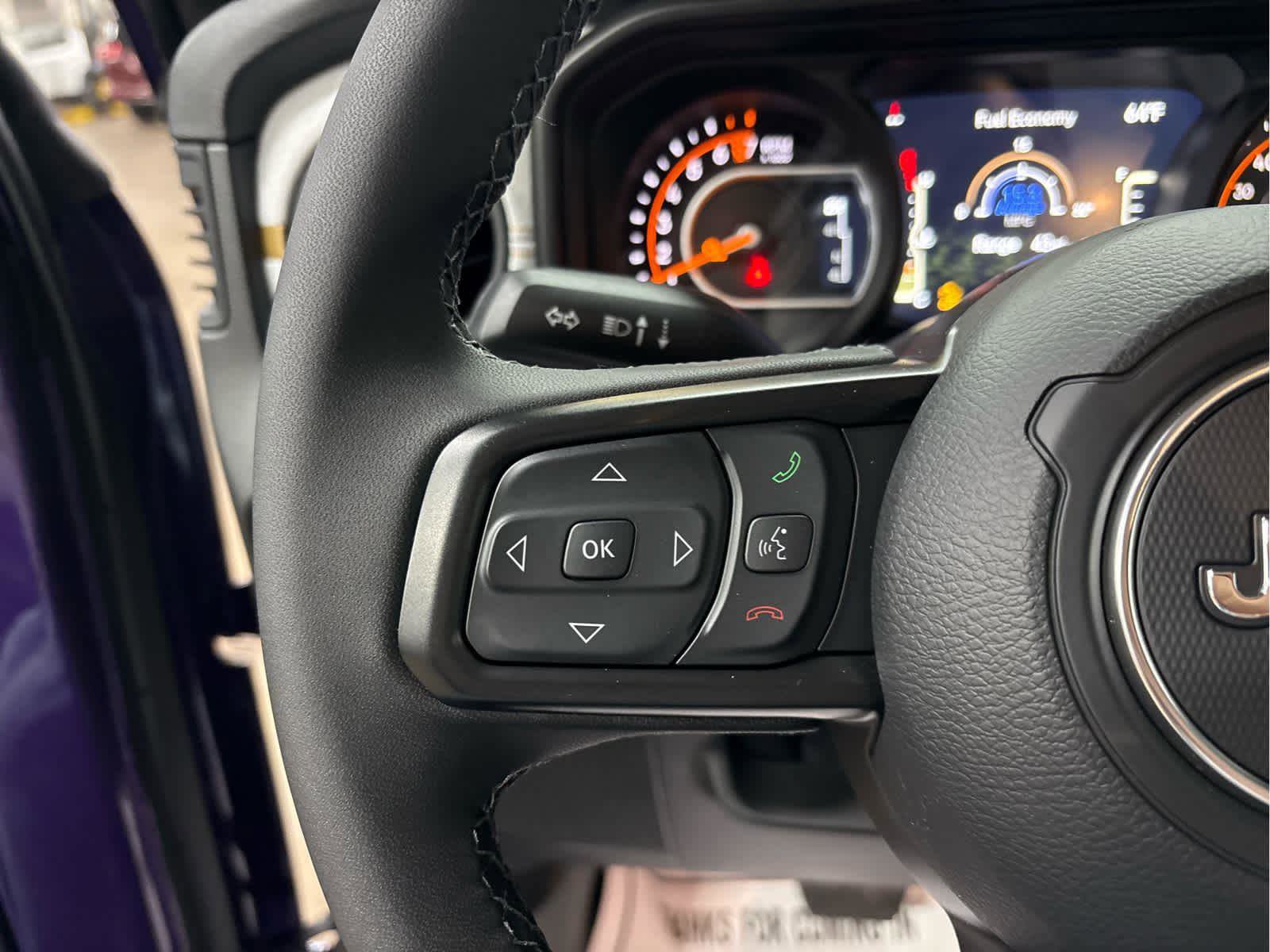 New 2026 Jeep Gladiator Sport AWD/4WD image 19