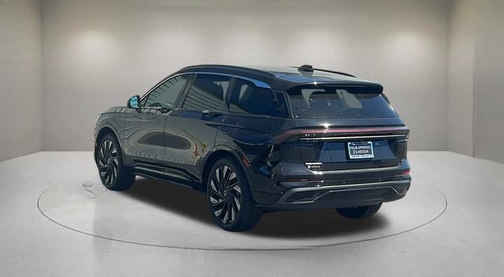 New 2025 Lincoln Nautilus Black Label w/ Jet Appearance Package AWD/4WD image 3