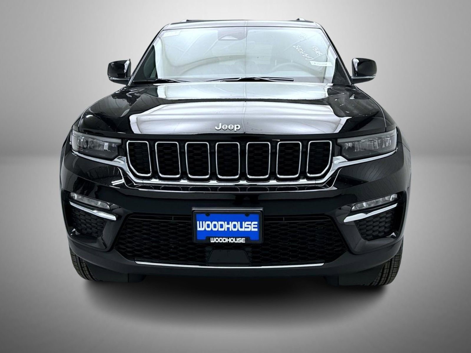 New 2025 Jeep Grand Cherokee Limited image 2