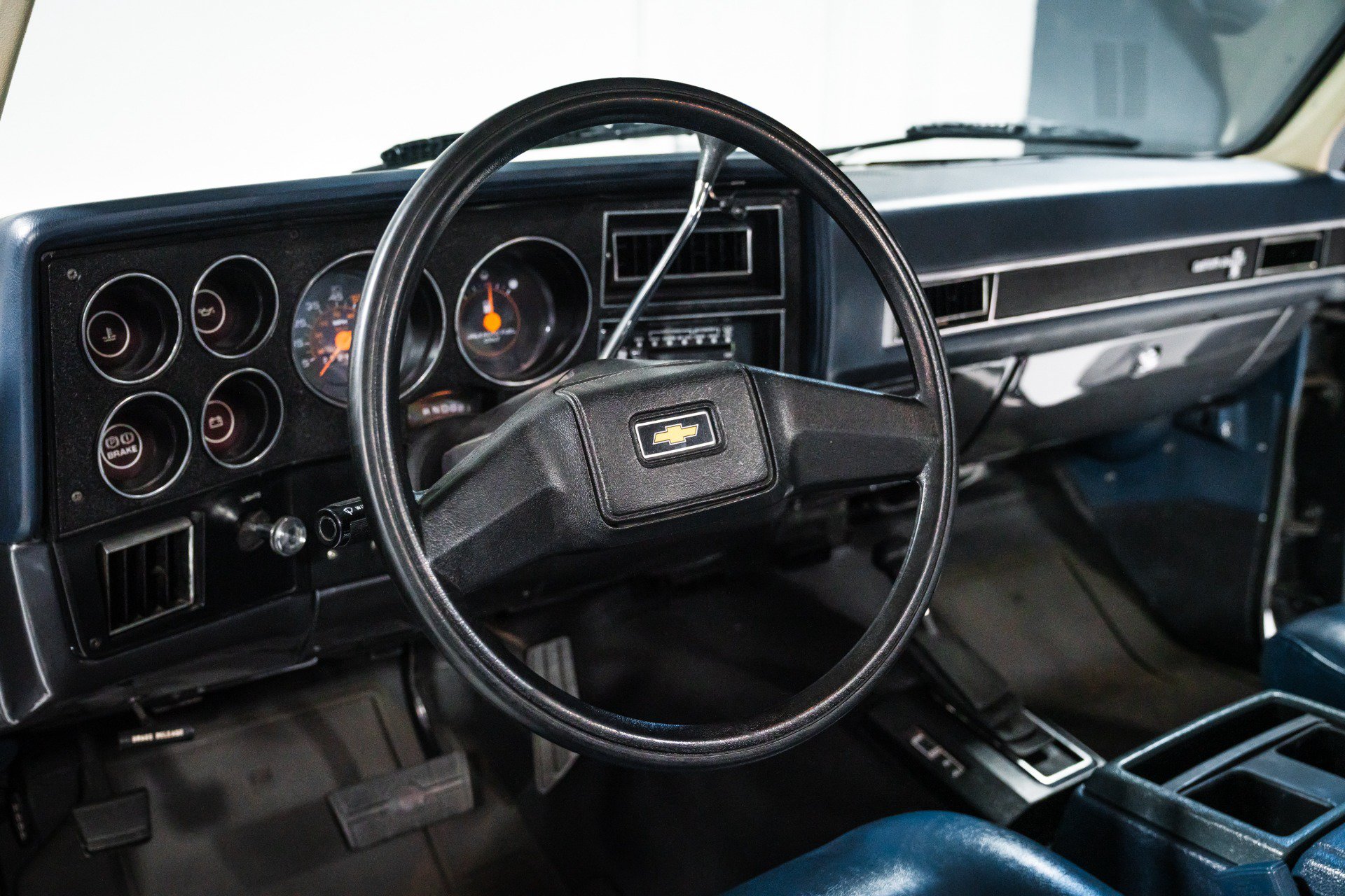 Used 1987 Chevrolet Blazer 4WD image 21