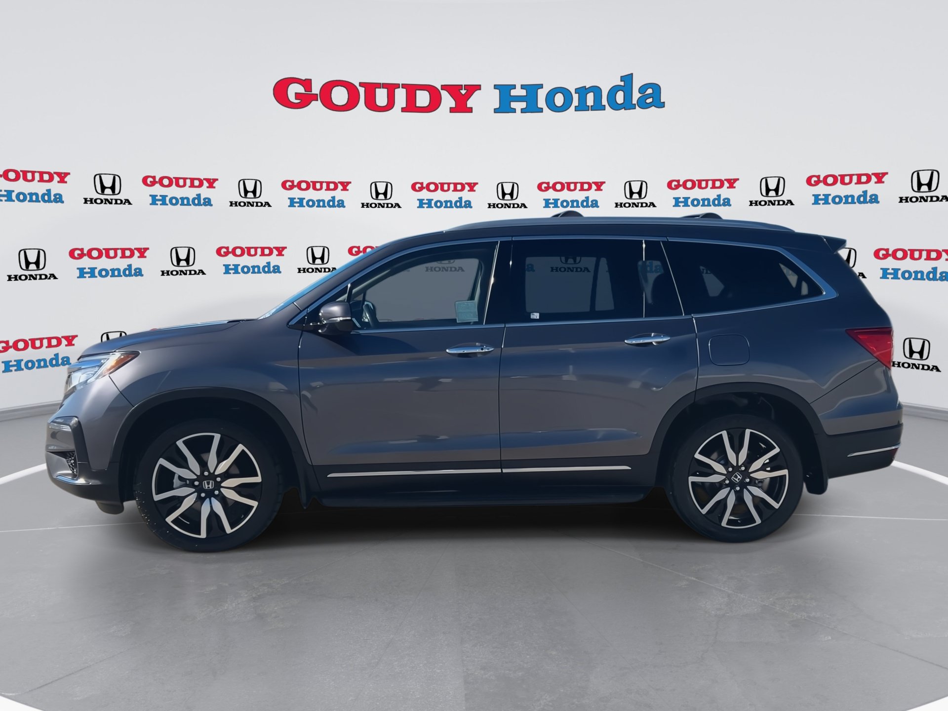 Certified 2019 Honda Pilot Touring image 5