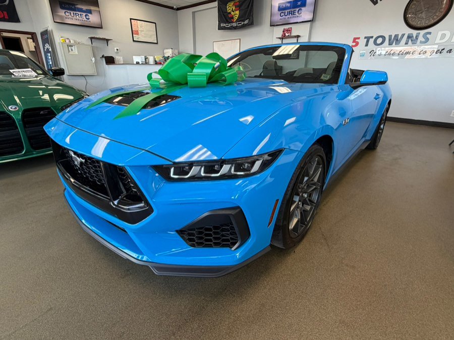 Used 2024 Ford Mustang GT Premium w/ GT Performance Package RWD image 7