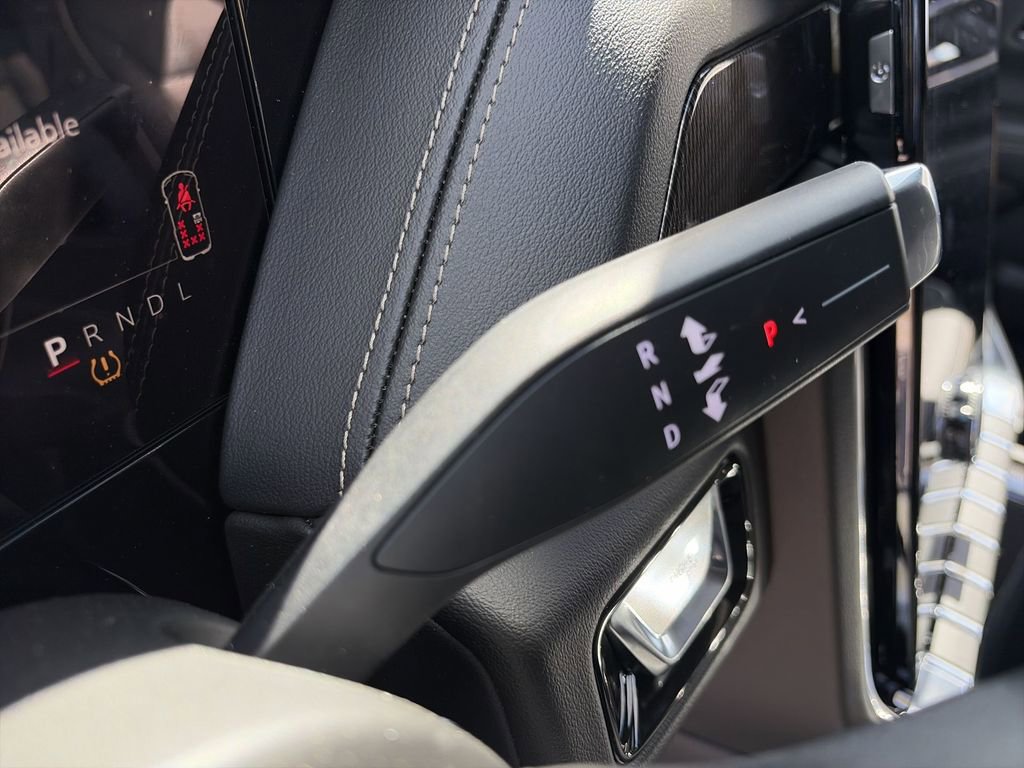 New 2026 GMC Yukon Elevation image 20