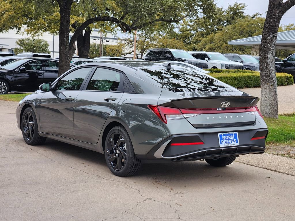 New 2026 Hyundai Elantra Sport FWD image 3