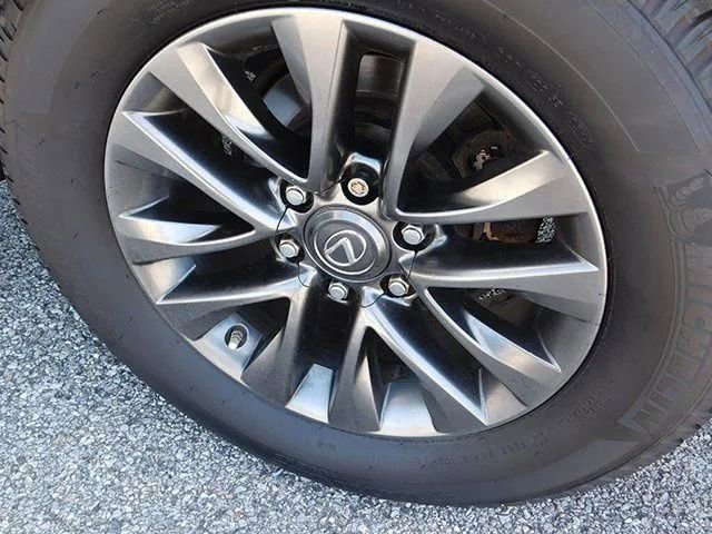 Used 2018 Lexus GX 460 Luxury w/ Sport Design Package image 9