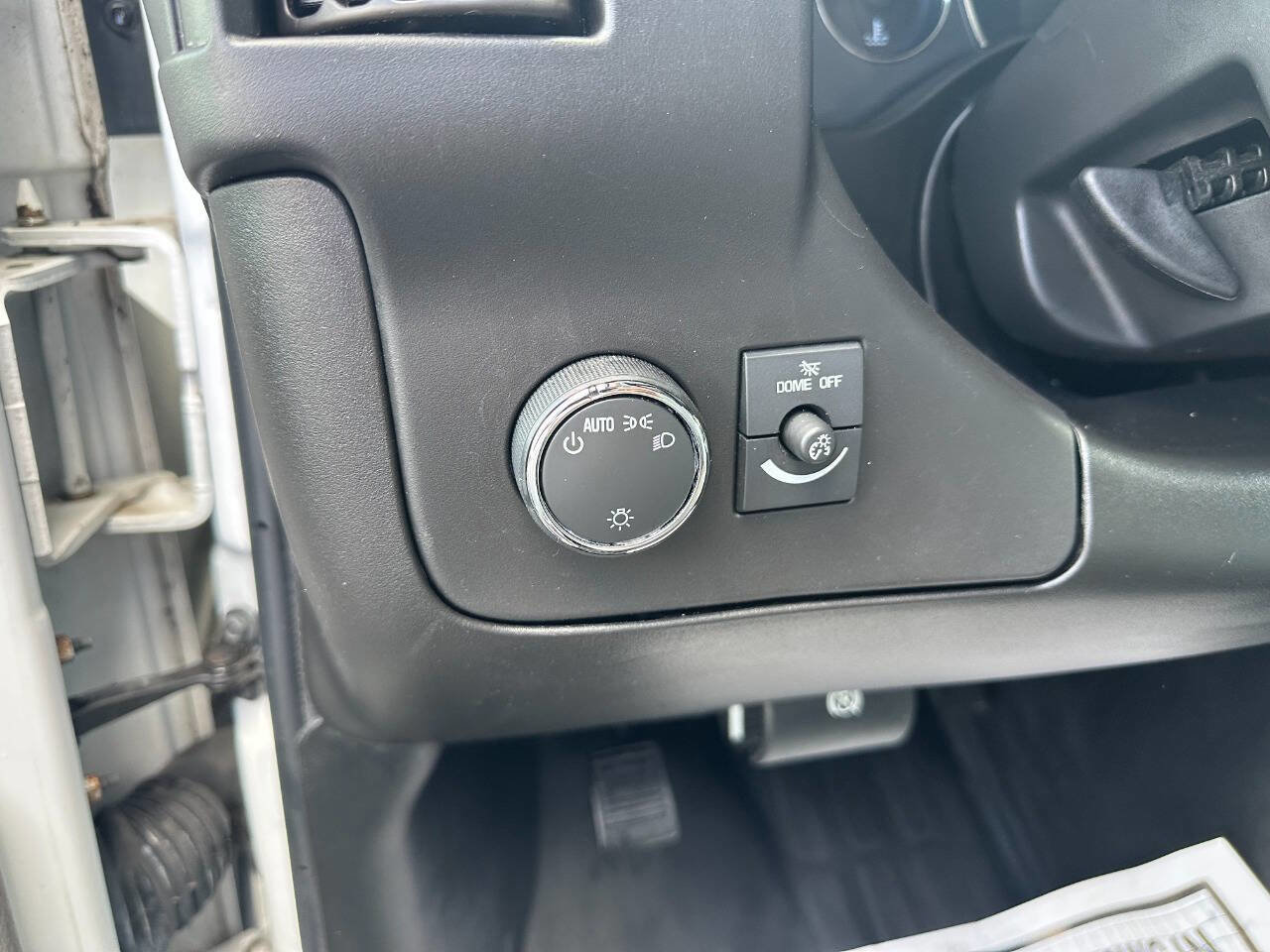 Used 2021 Chevrolet Express 3500 LS image 22