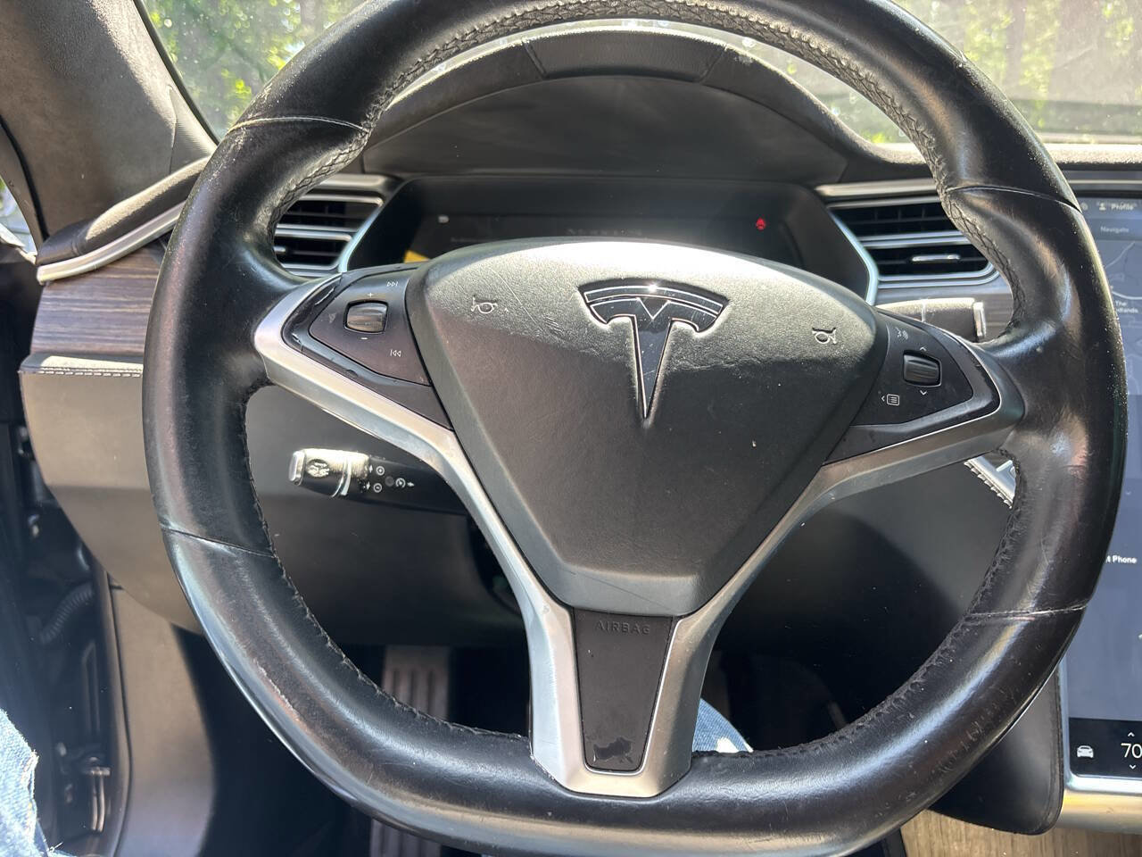 Used 2015 Tesla Model S 85 image 7