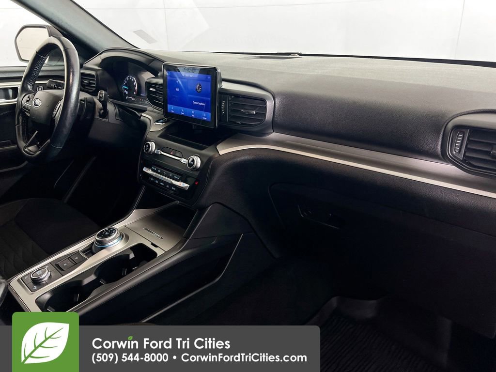 Used 2020 Ford Explorer XLT w/ Comfort Package AWD/4WD image 30