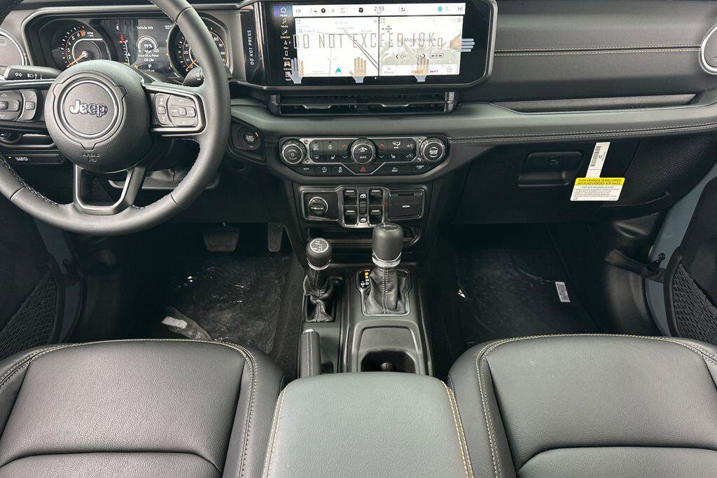New 2026 Jeep Gladiator Sport AWD/4WD image 13