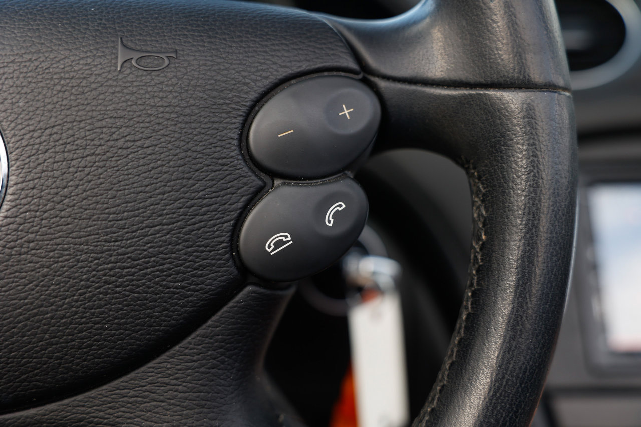 Used 2006 Mercedes-Benz SL 500 image 28