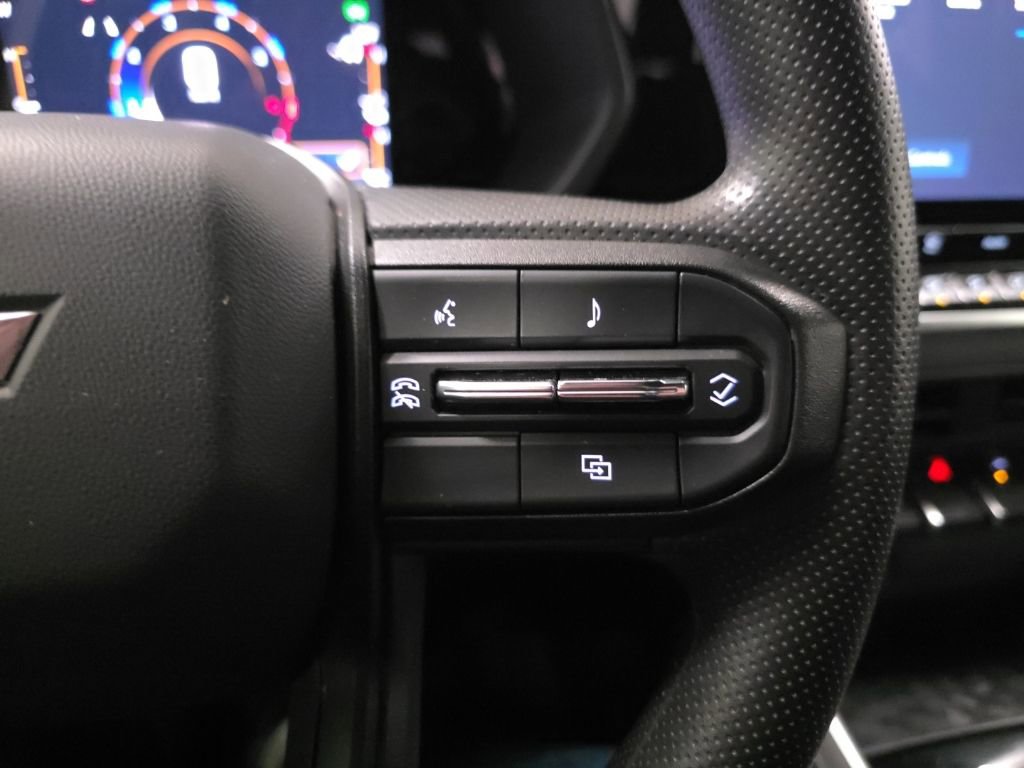 Used 2023 Chevrolet Colorado Trail Boss w/ Advanced Trailering Package image 15