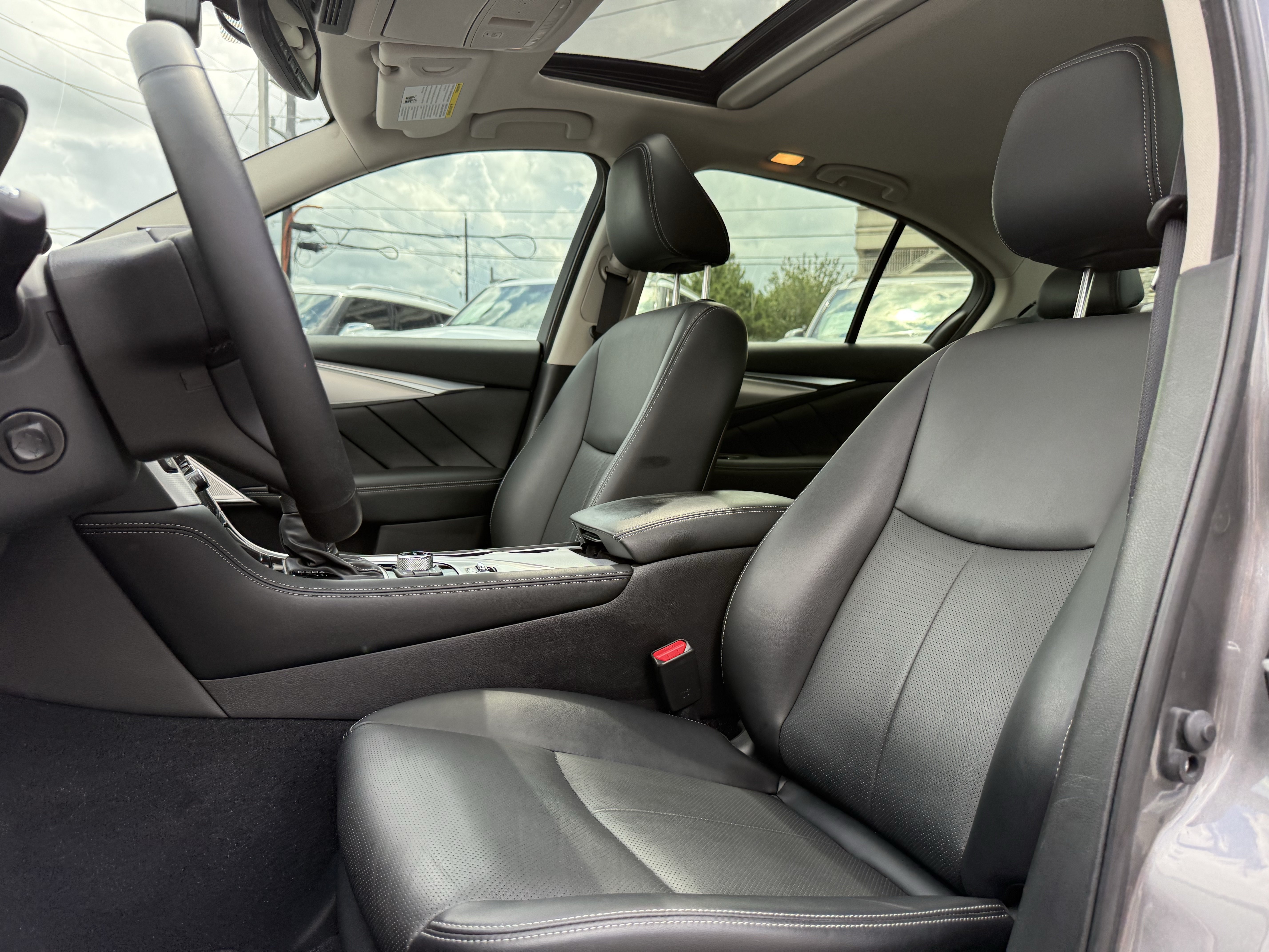 Certified 2023 INFINITI Q50 Luxe w/ Cargo Package RWD image 13