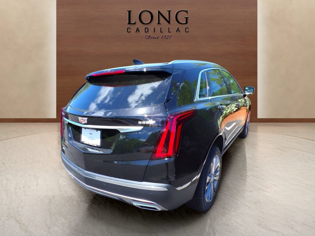 New 2026 Cadillac XT5 Premium Luxury w/ LPO, Floor Liner Package AWD/4WD image 5