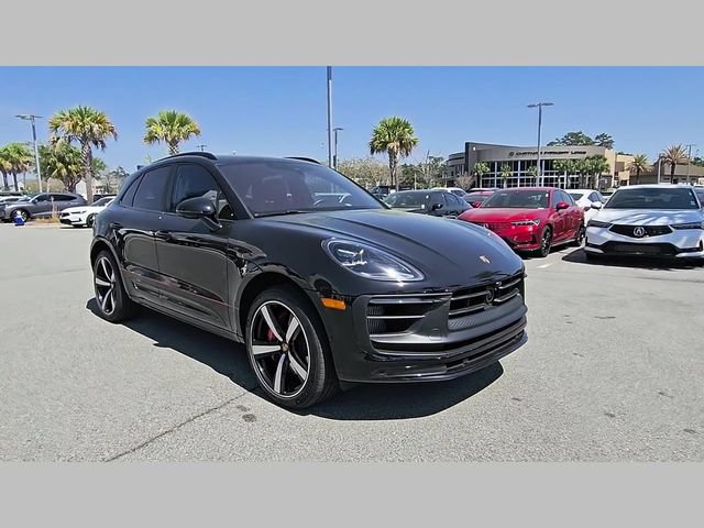 Used 2022 Porsche Macan GTS AWD/4WD image 34