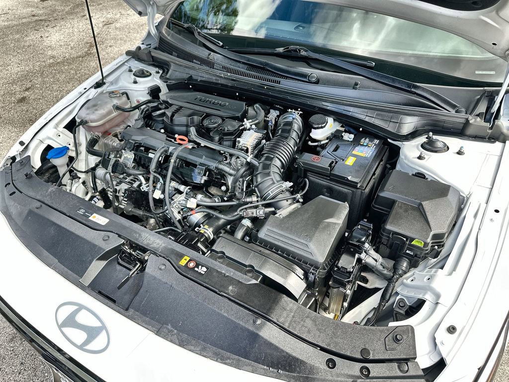 Used 2025 Hyundai Elantra N Line image 30