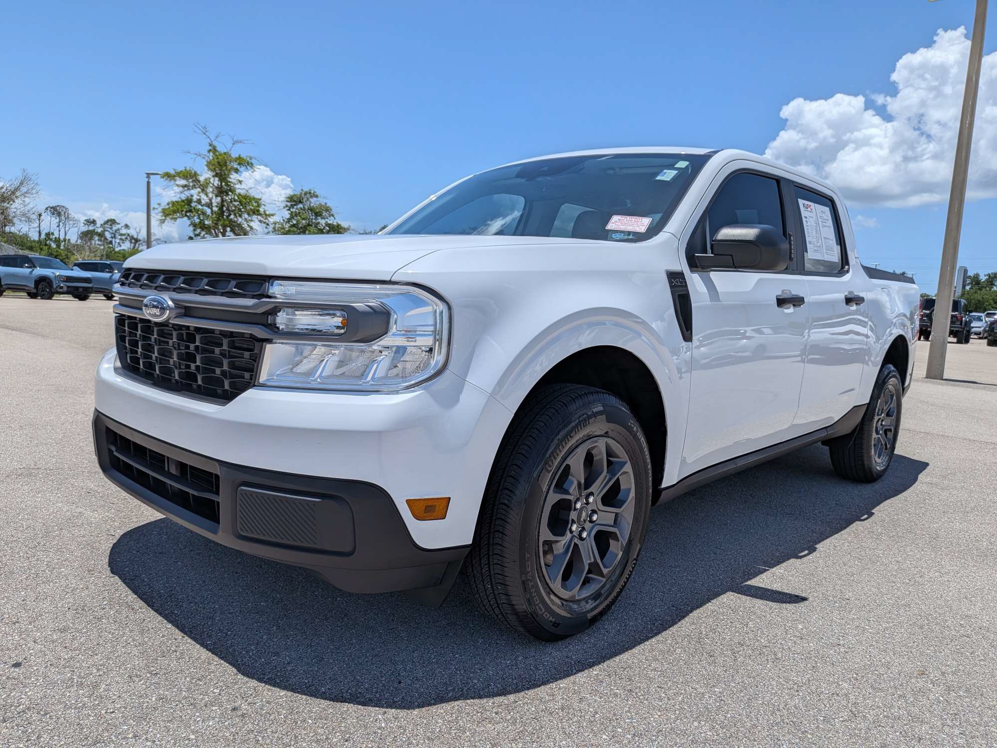 Used 2022 Ford Maverick XLT FWD image 9