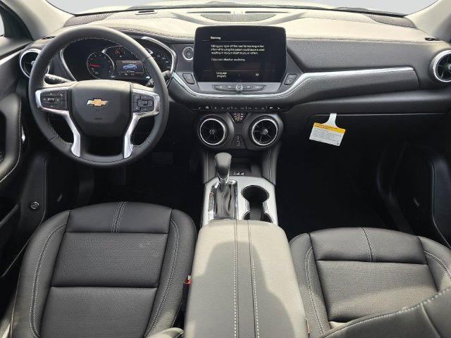 New 2026 Chevrolet Blazer LT w/ Sound & Technology Package AWD/4WD image 16