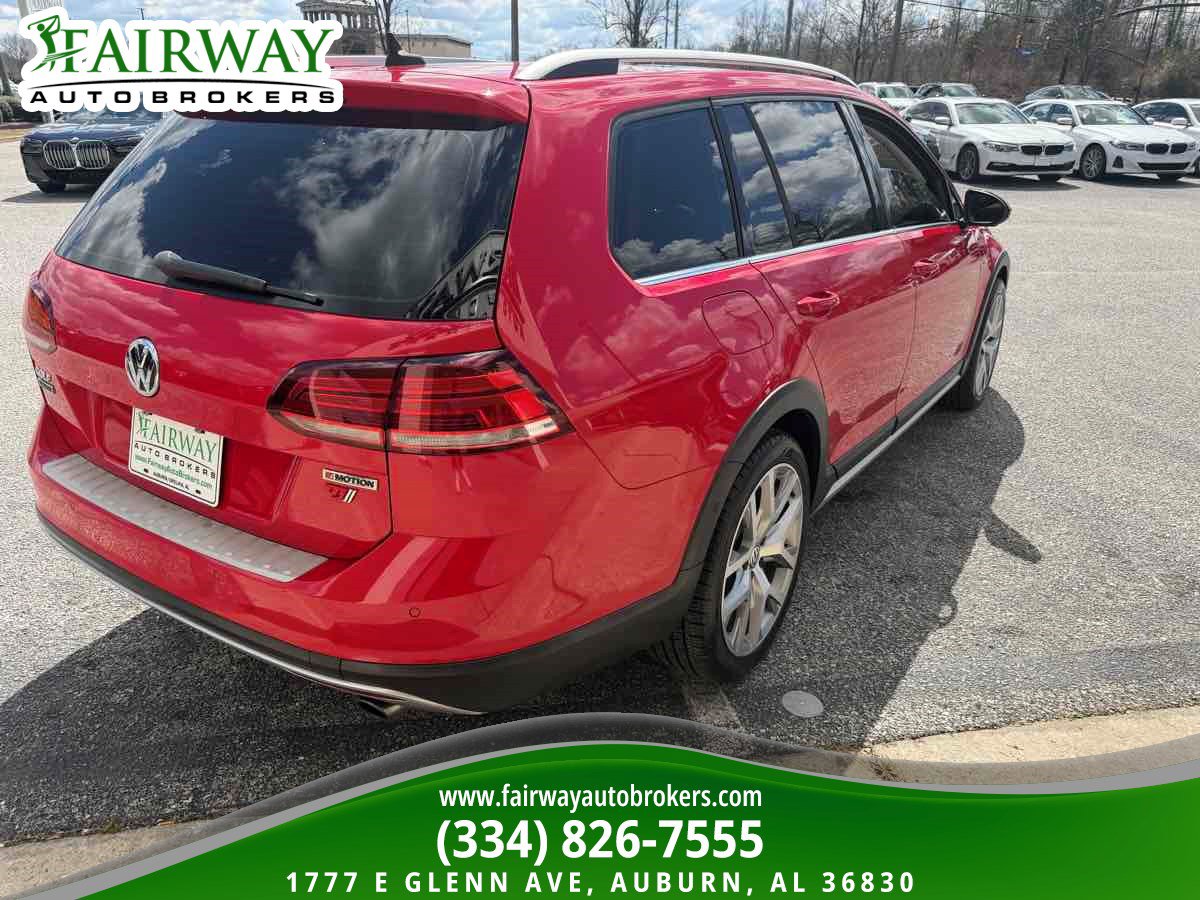 Used 2019 Volkswagen Golf Alltrack SEL image 6